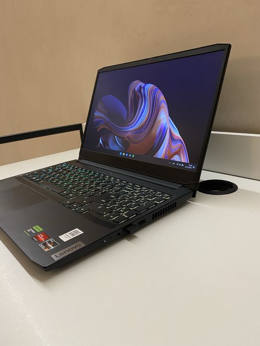 Продам игровой ноутбук 2023 года Lenovo Ideapad Gaming 3 + FULL SET