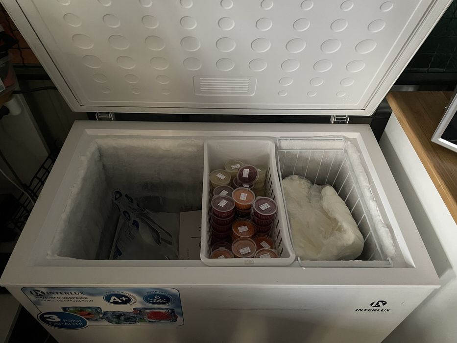 Морозильна камера Interlux