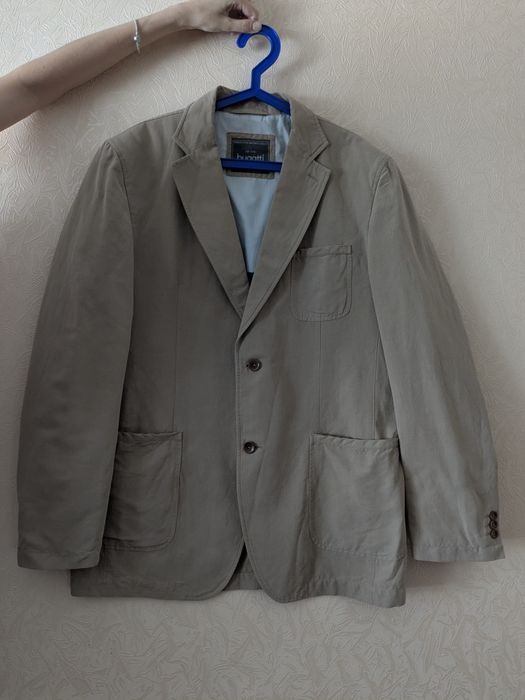 Мужской костюм, пиджак и брюки (Armani, Versace, Bugatti)