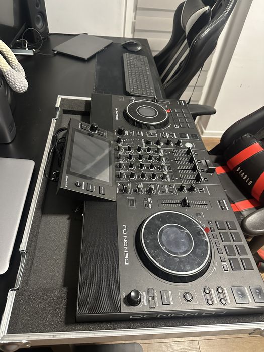 Denon SC LIVE 4 + CASE