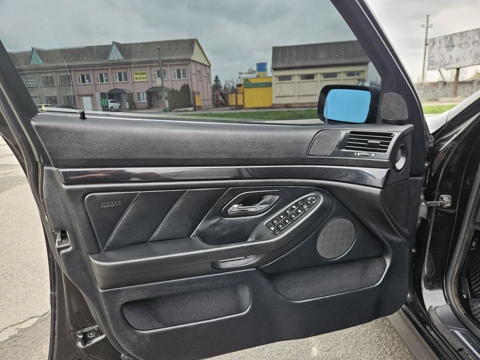 BMW e39 2000 рік
