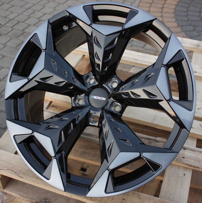 Fabrycnzie nowe alufelgi 19 5x114,3 Ford Mustang Honda MAzda Lexus Kia