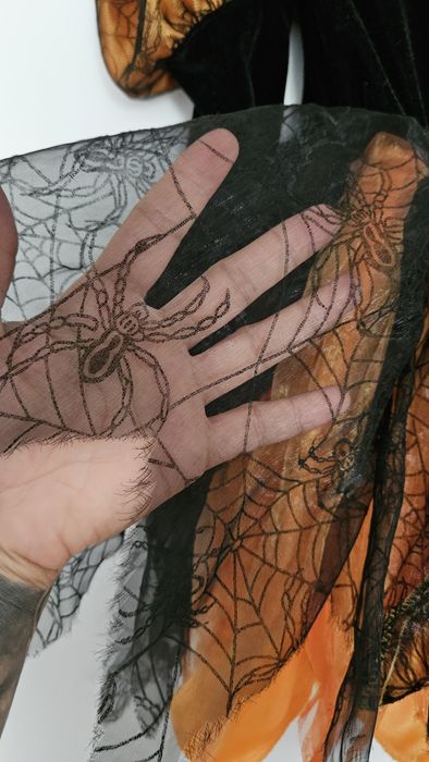 Fato de carnaval de bruxa