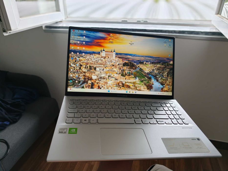ASUS VivoBook 15" | i5 10ª Gen | Placa Grafica NVIDIA MX330 | 8GB RAM - 1TB - 256 SSD | Impecável