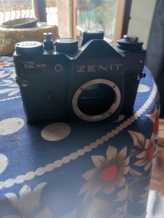 Máquina fotográfica Zenit 12