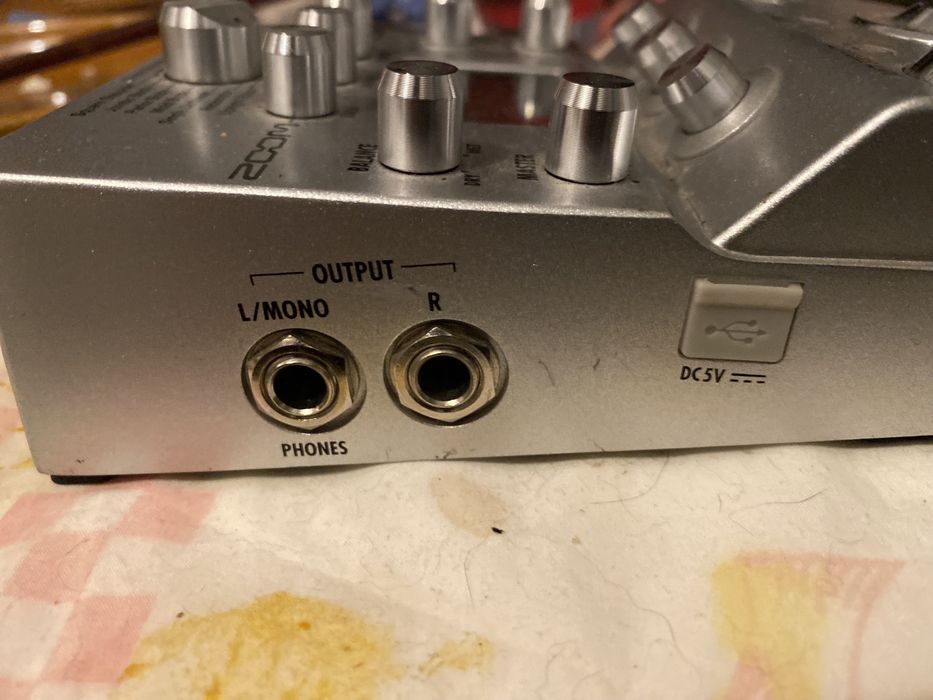 Zoom A3 Prem Amp acústico e processador de efeitos