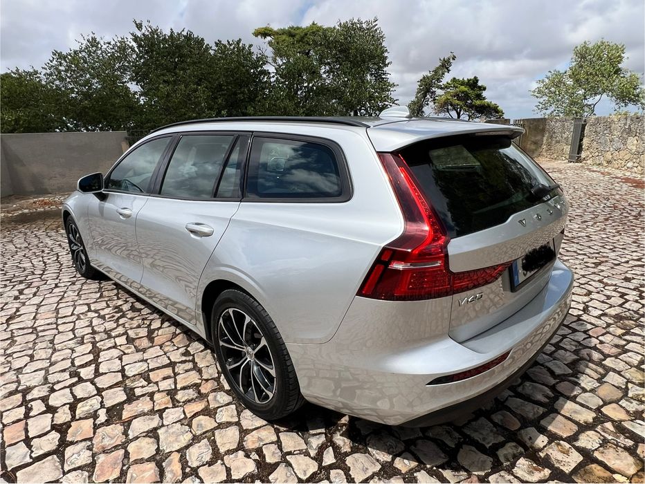 Volvo V60 D3  2.0   150Cv  Geartronic I 2019 I Histórico de Manutenção