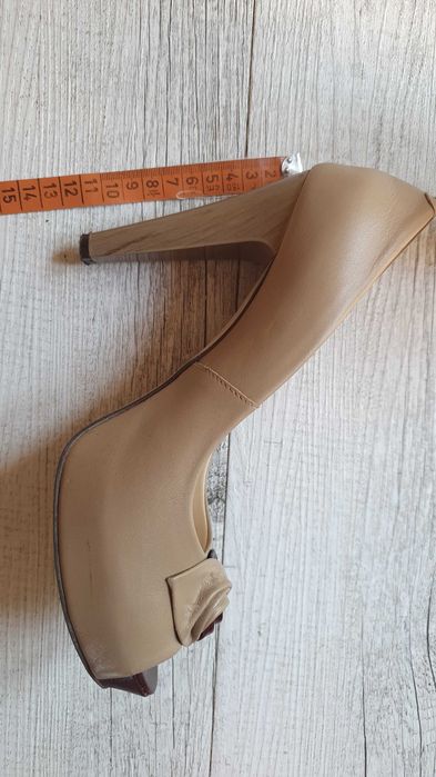 Świetne skórzane włoskie buty rozmiar 39 firmy Sala