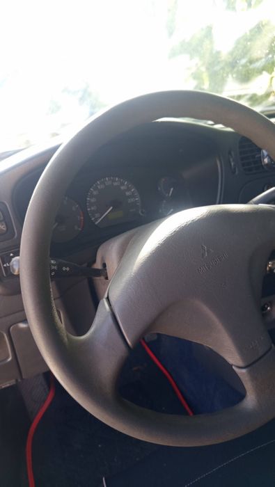 Vendo este carro com dor no coração