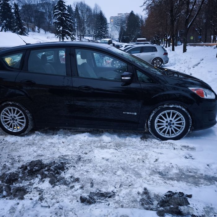 Форд c max гібрид
