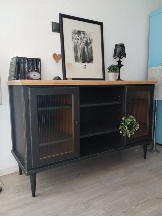 Komoda lite drewno ryflowane szyby
