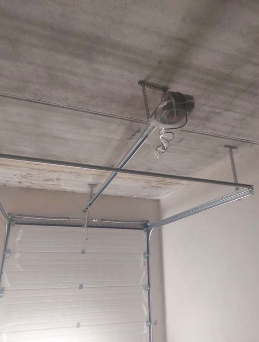 Продаж котеджу в с.Підгороднє