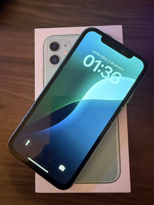 Iphone 11 Green 128gb + ipad e airpods