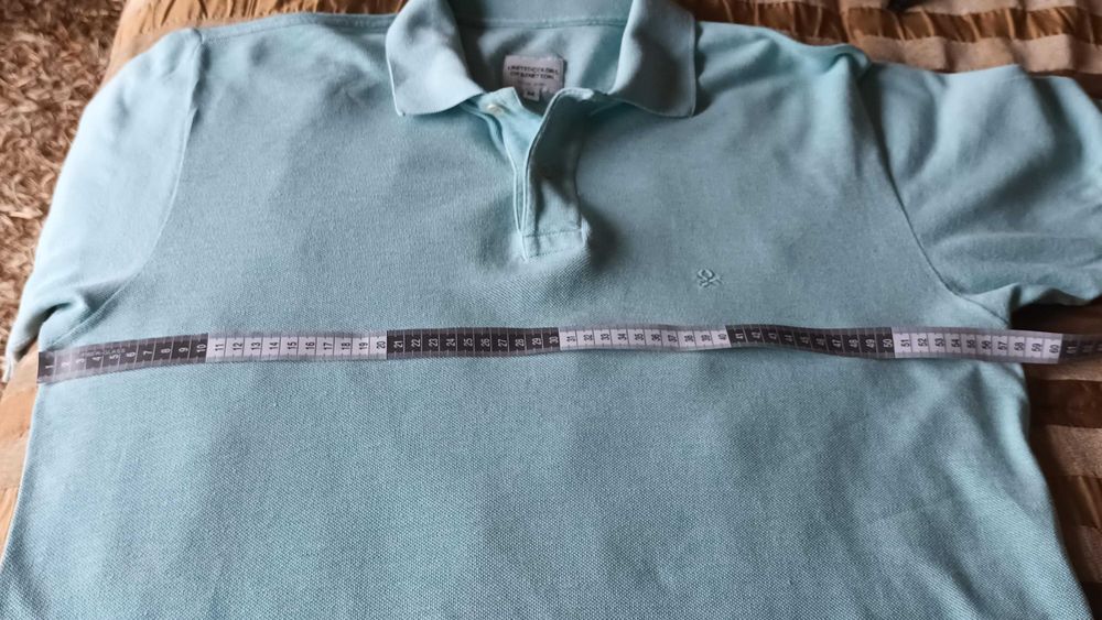 Polo verde água da Benetton