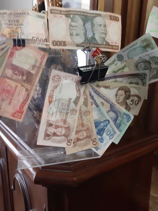 Notas portugal e Angola escudo