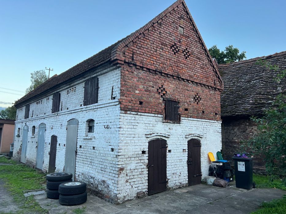 Chlewik budynek gospodarczy  do rozbiórki cegla zielona góra okolice