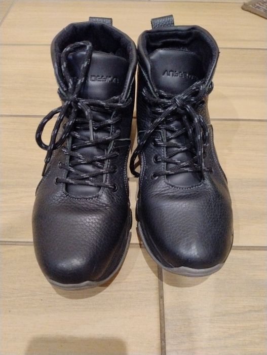 Зимові черевики шкіра на хлопця ідеальний стан
