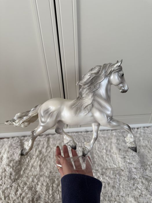 Figurka model kolekcjonerski kolekcjonerska koń konik zwierzęta