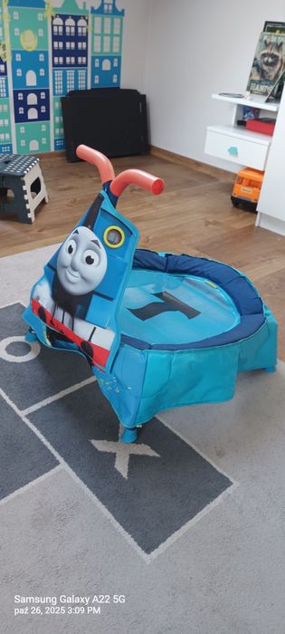 Trampolina, skoczek dla dzieci Tomek I przyjaciele