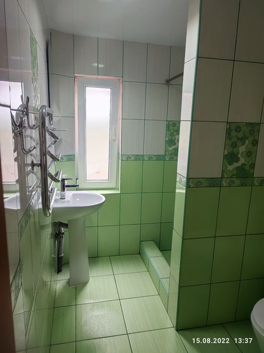 Котедж "Ясень" з кухнею на 3 номери 2 санвузли