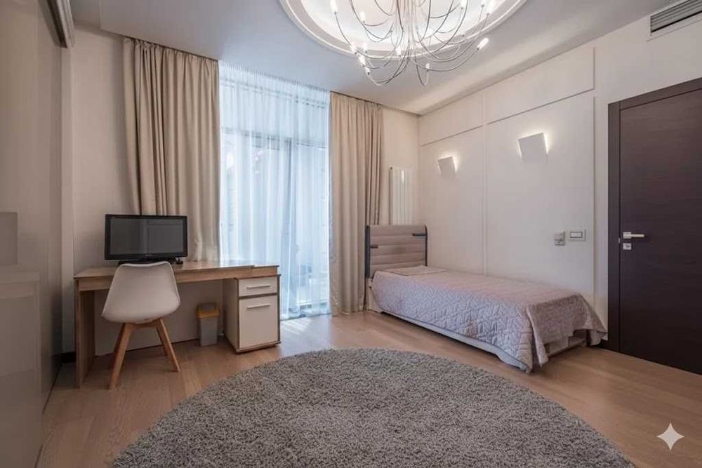 Розкішна квартира з дизайнерським ремонтом Riviera riverside