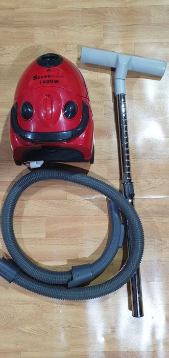 Aspirador bom estado forte sucção a funcionar