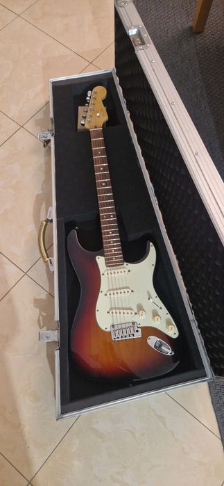 Road case para guitarra eléctrica