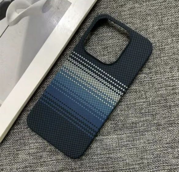 Чехол на OnePlus 15