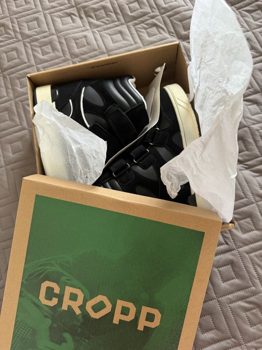 Нові снікерси Cropp, 38 розмір