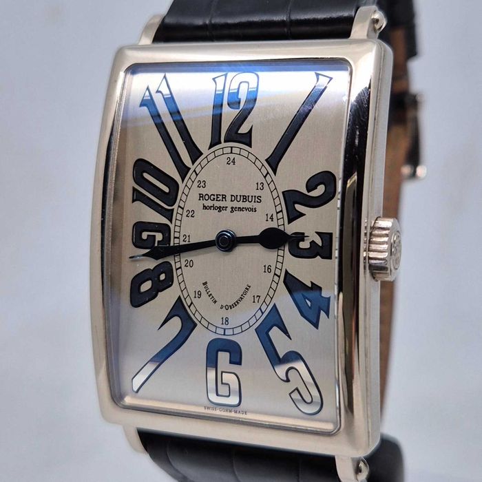 Roger Dubuis Much More M34570