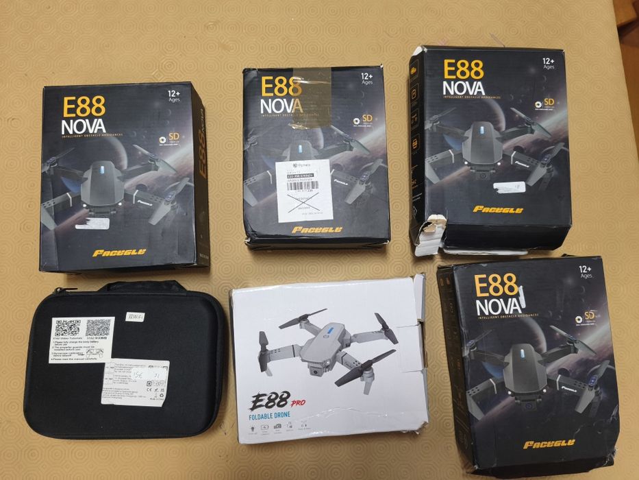 Lote 6 drones para reparação
