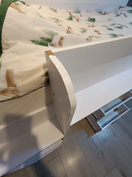 Mebel dziecięcy 3w1: łóżko + biurko + szafki