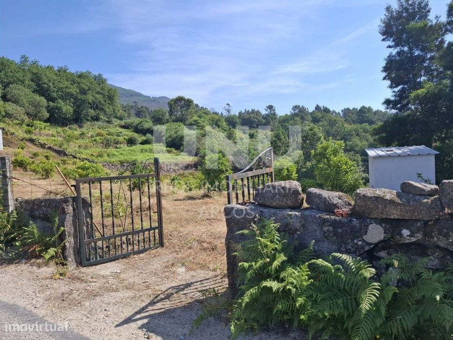 Terreno Rústico em Vilarinho das Quartas, Soajo