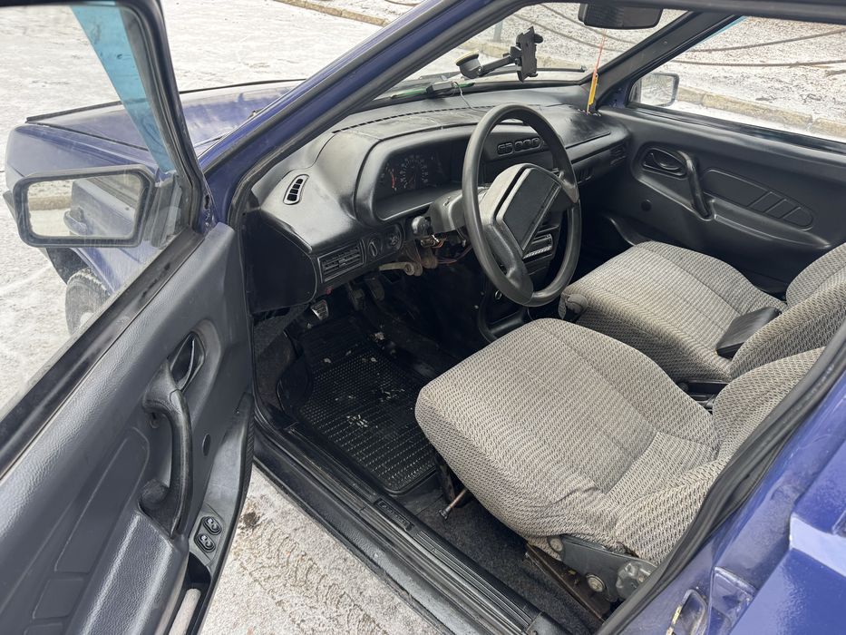 Продам ваз 2199 с газом