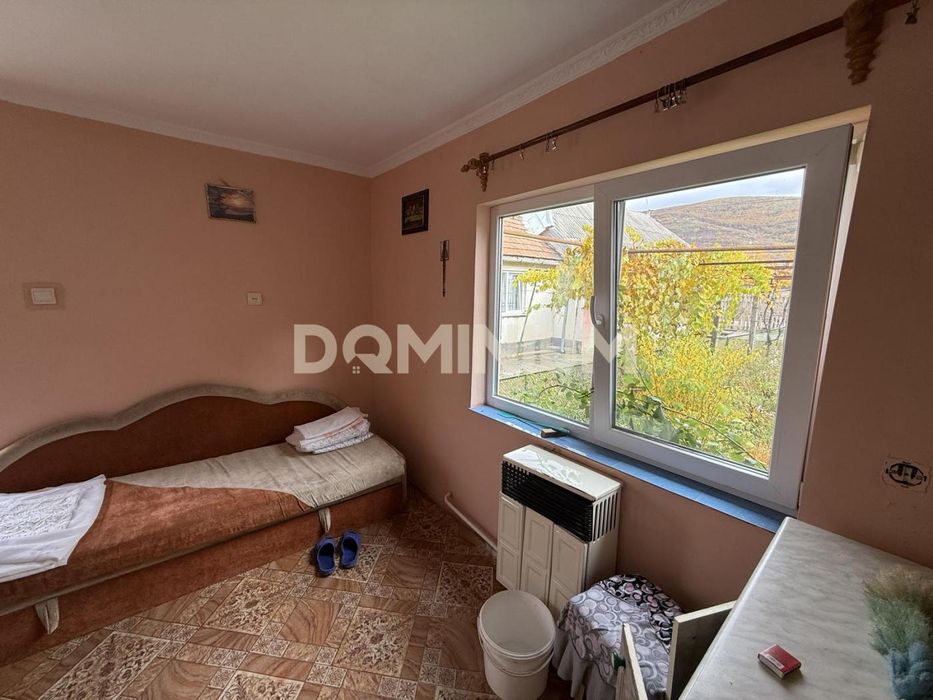 Продаж будинку в центрі Виноградова