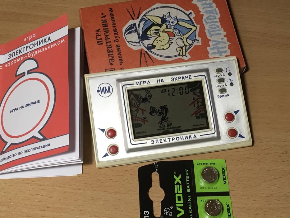 Игра электроника волк ловит яйца ну погоди