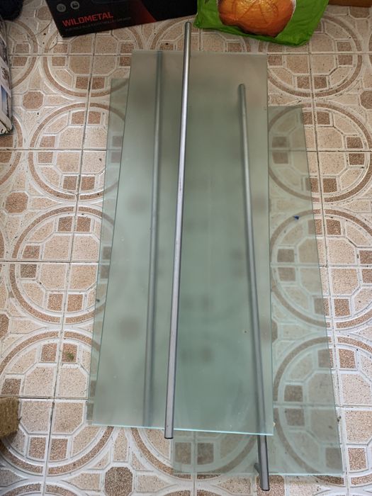 Parteleiras em vidro