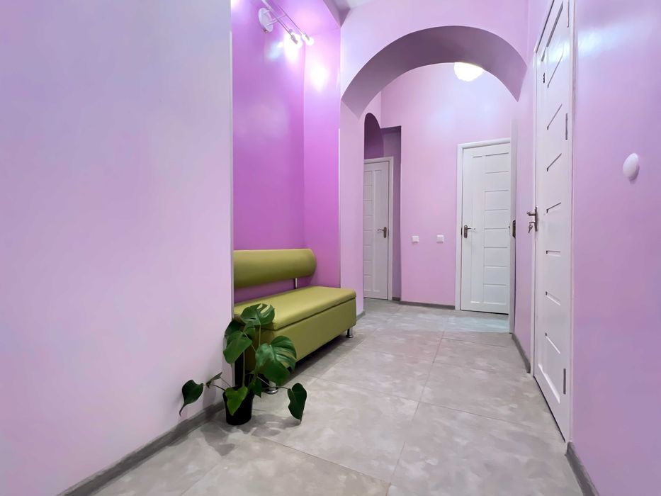 Місце у хостелі, Шевченківський р-н/Є опалення, комфортна температура.