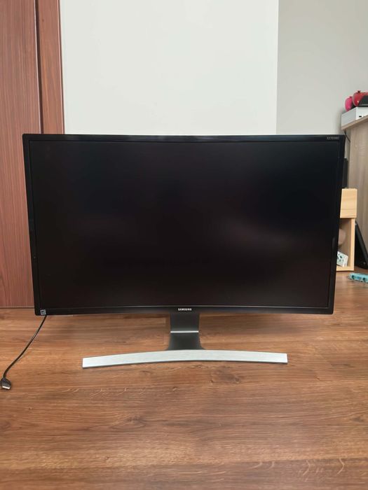 Monitor SAMSUNG 27’