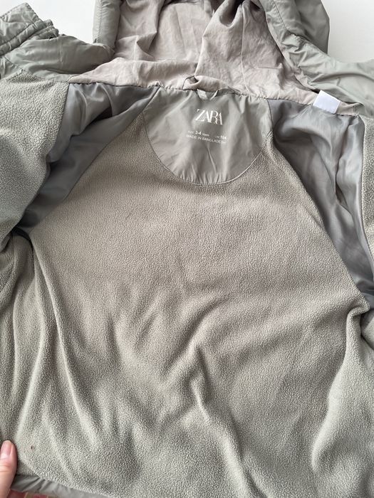Курточка Zara 104 розмір