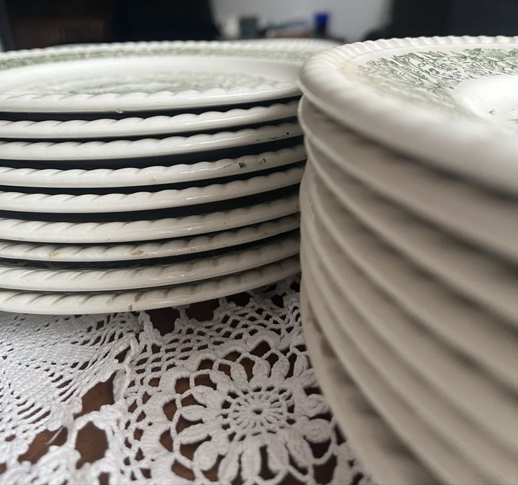 Serwis obiadowy francuski  38 części