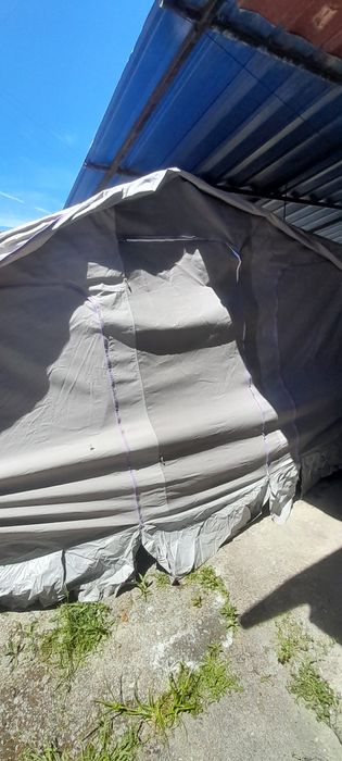 Atrelado tenda saurium