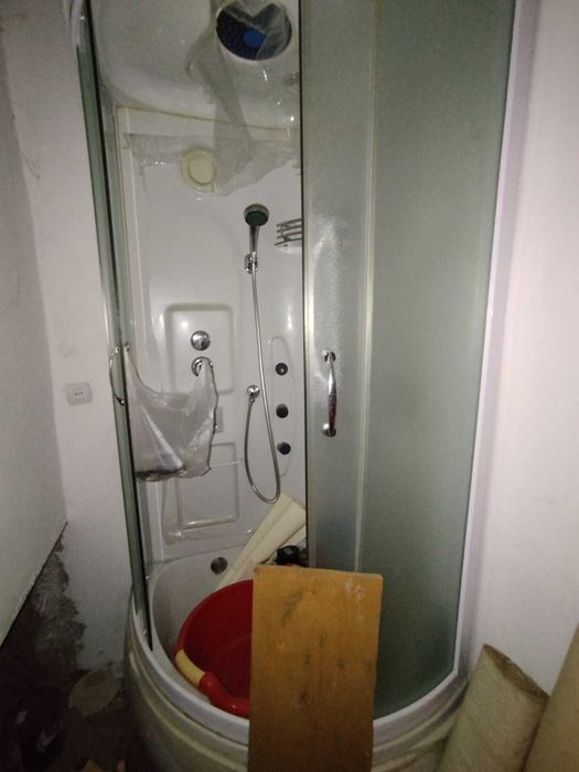 Продам  2х.этажный дом капитальной постройки цена 35т