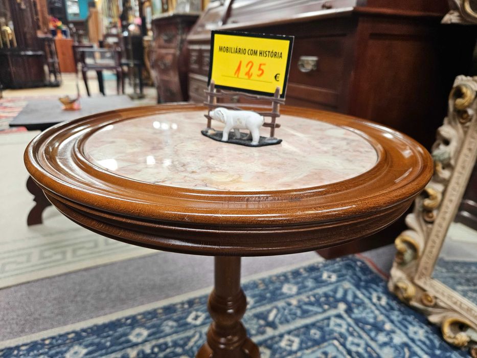 Mesa de centro em madeira e pedra - óptimo estado geral