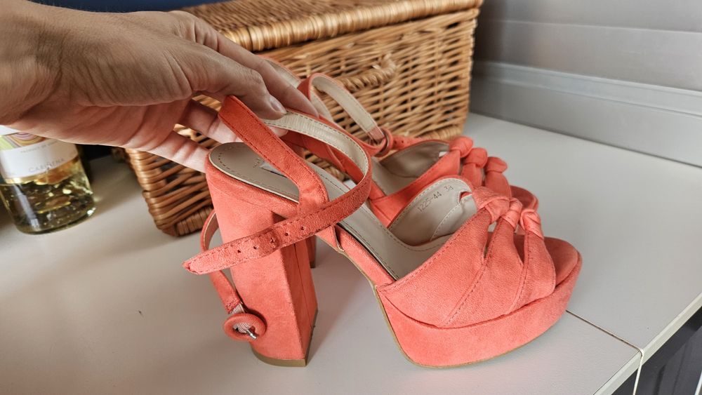 Buty Vices koturny 38