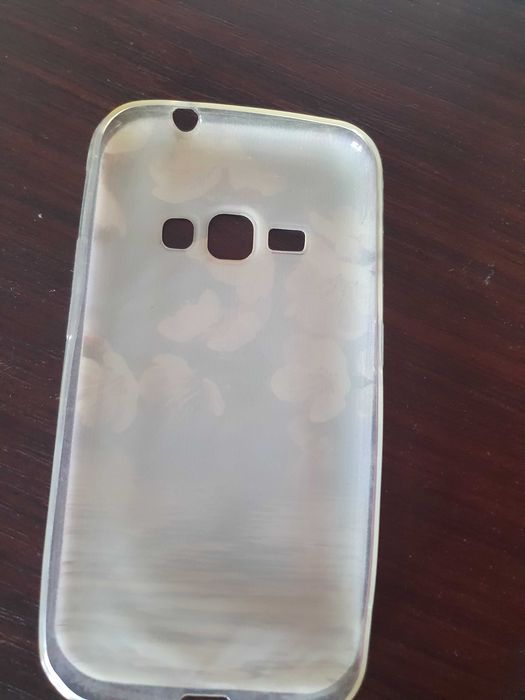 Etui silikonowe samsung galaxy j1