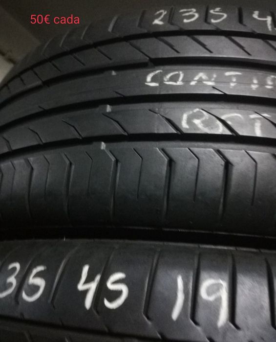 Pneus  235/45/19