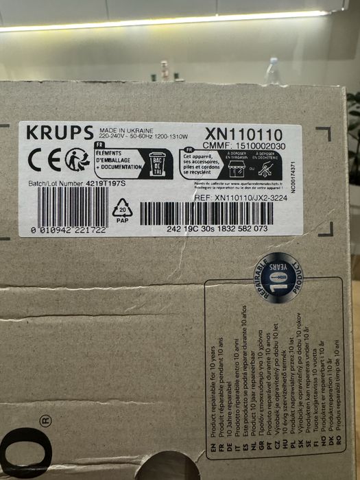 Ekspres do kawy Krups Essenza Mini.