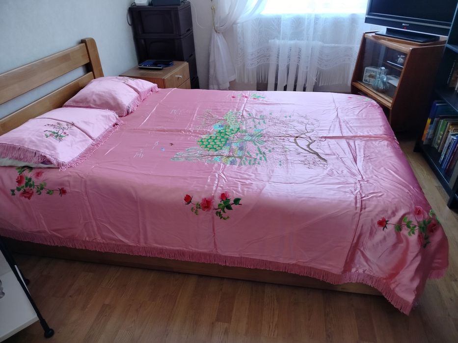 Покривало на кровать