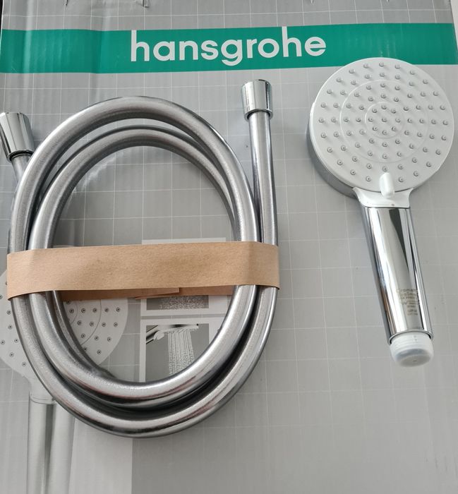 Sluchawka Hansgrohe z wężem